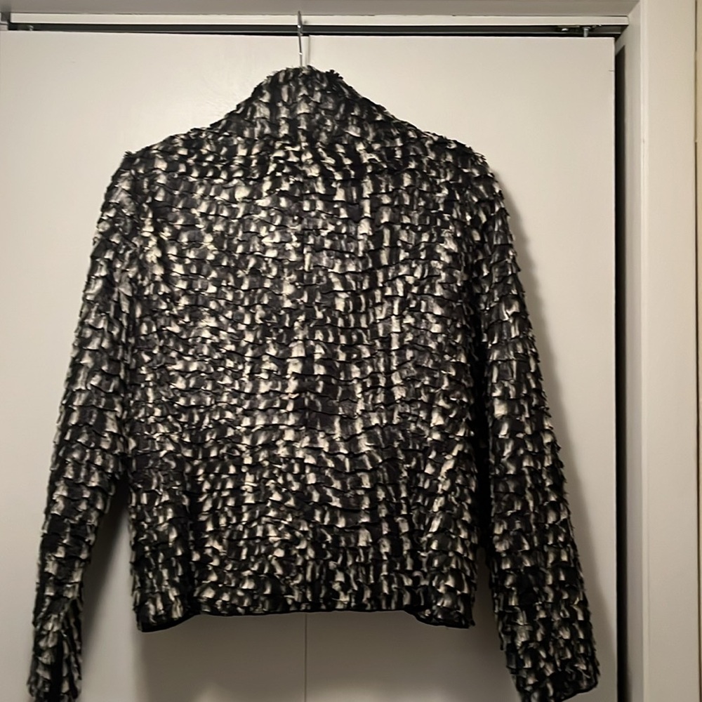 Jacket - Picture 3 of 7